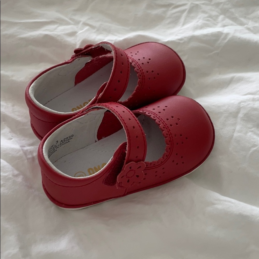 Angel Shoes Mia Mary Janes size 3